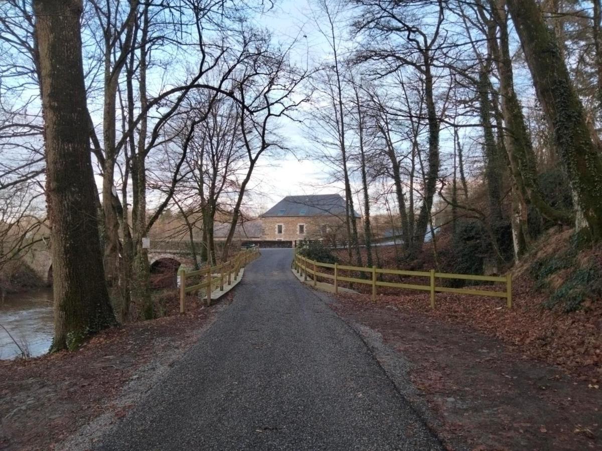 Le Moulin De Bretigneul Bed & Breakfast Saint-Aubin-des-Landes Luaran gambar